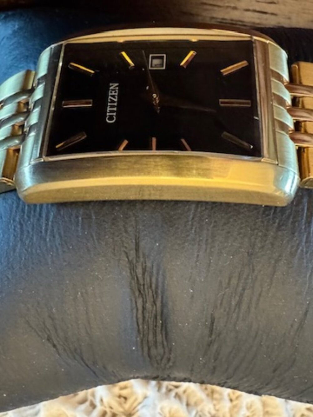 Citizen Men's Eco-Drive G820‑T001688 Gold-Tone /Black Dial - Picture 5 of 9